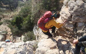 Calanques : S / M / S ( Sugiton / Morgiou / Sormiou ) . Alain M.