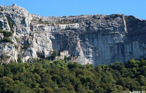 Plan d'Aups -Hotellerie-Grotte aux Oeufs-Pas de la Cabre 