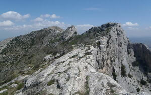 Traversée de la Sainte-Victoire : du Tholonet à Puyloubier        Alain M.  