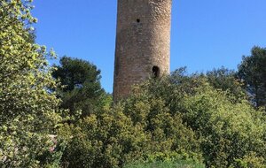 Saint-Marc-Jaumegarde : Tour de César-Fontaine des Tuiles-Les Carlues-le Clau des Lamberts