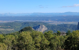 Week-end J.1 - Tour de la Garde et rocher de Volx