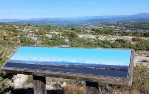 Week-end J.2 - Forcalquier : citadelle, aqueduc de la mère des  Fontaines et rochers des Mourres